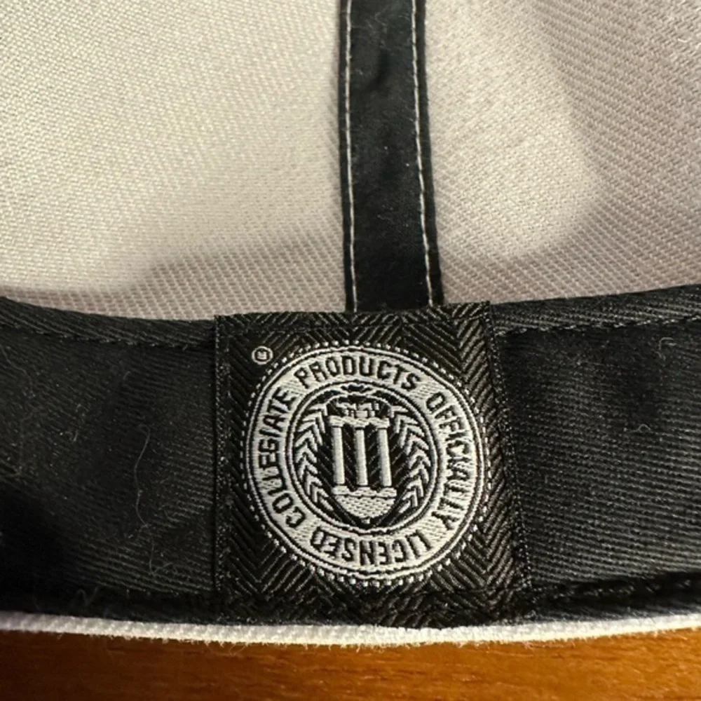 47‎ Brand University of Pittsburgh white hat